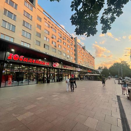 Апартаменты На Арбате Almaty Exterior photo